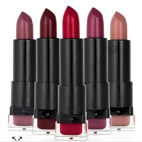 5 PIECE LIPSTICK GIFT SET BY MACY'S IN SHADES FROM SOFT NEUTRAL TO RADIANT RED - Picture 2 of 5